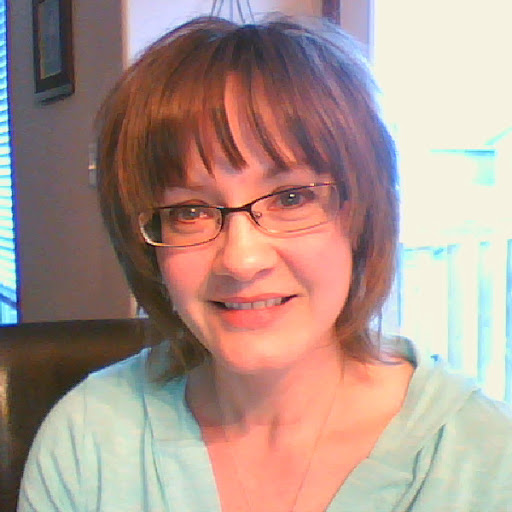 Julie Randall Photo 14