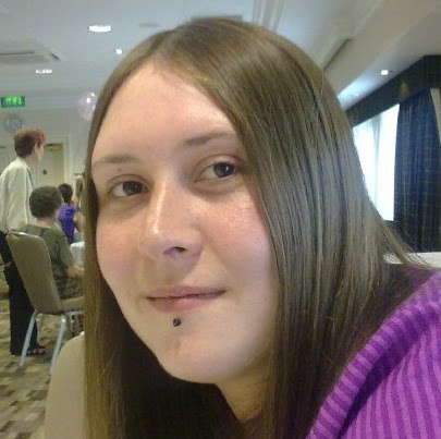 Katie Mcleod Photo 40