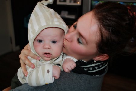 Rachel Merrill Photo 29