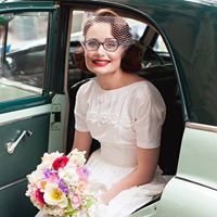 Anna Harding Photo 7