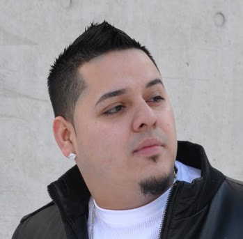 Luis Calderon Photo 36