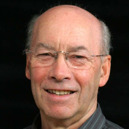 Steve Pearce Photo 11