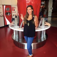 Victoria Diaz Photo 6