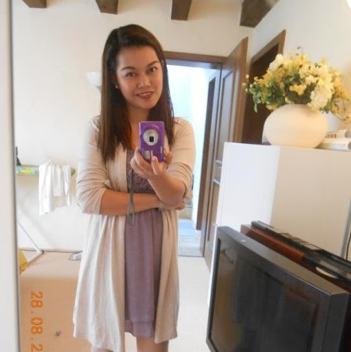 Paula Rasmussen Photo 34