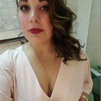 Kelsey Reynolds Photo 18