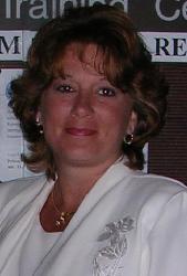 Robin Nelson Photo 34