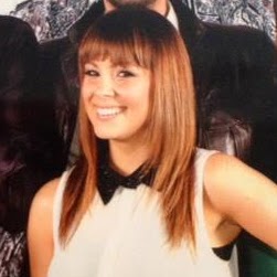 Jennifer Cowan Photo 25