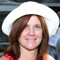 Trisha Peters Photo 16