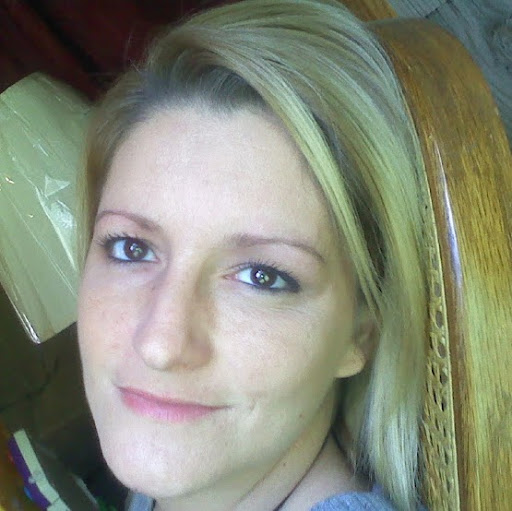 Rachel Pope Photo 21