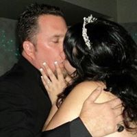 Christine Mello Photo 22