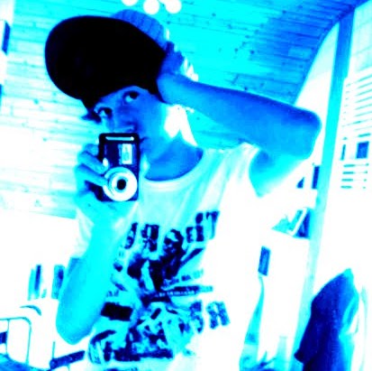 Nicholas Roth Photo 32