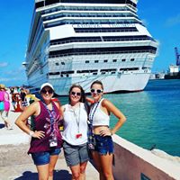 Angela Parham Photo 14