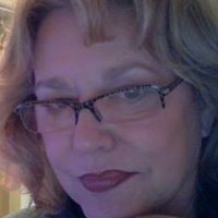 Elizabeth Whitley Photo 19