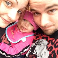 Kristen Weiss Photo 12