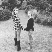 Kathryn Hart Photo 43