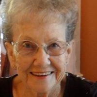 Betty Riddle Photo 19