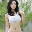 Jenny Sung Photo 8