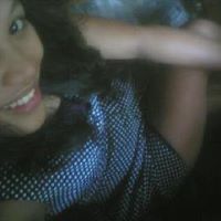 Geraldine Ruiz Photo 13