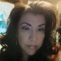 Julie Sandoval Photo 17