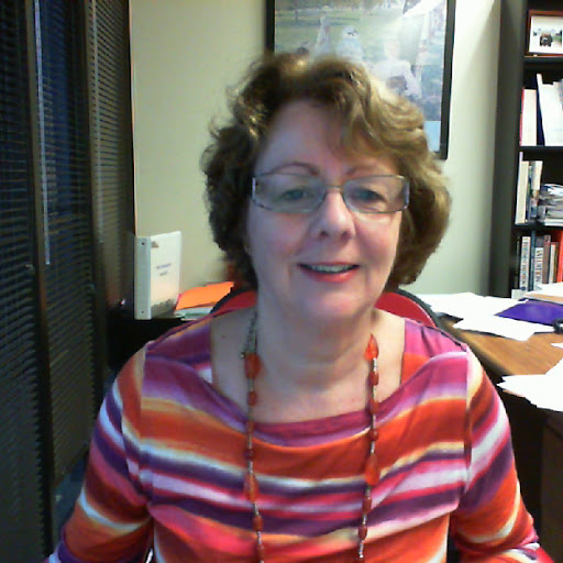 Suzanne Erickson Photo 24