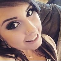 Elizabeth Sanderson Photo 27