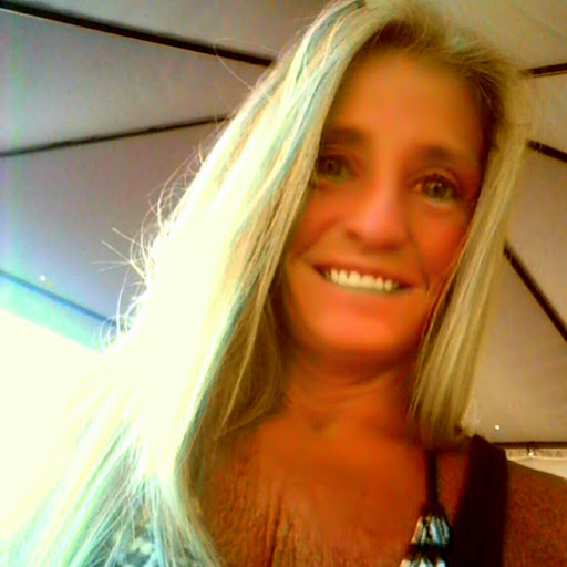 Shelly Wyatt Photo 4