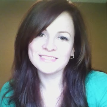 Julia Casey Photo 18