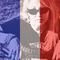 Kelly Rhoads Photo 12