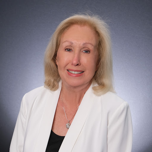 Janice Peterson Photo 13