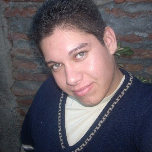 Erick Acevedo Photo 10