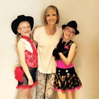 Renee Parks Photo 43