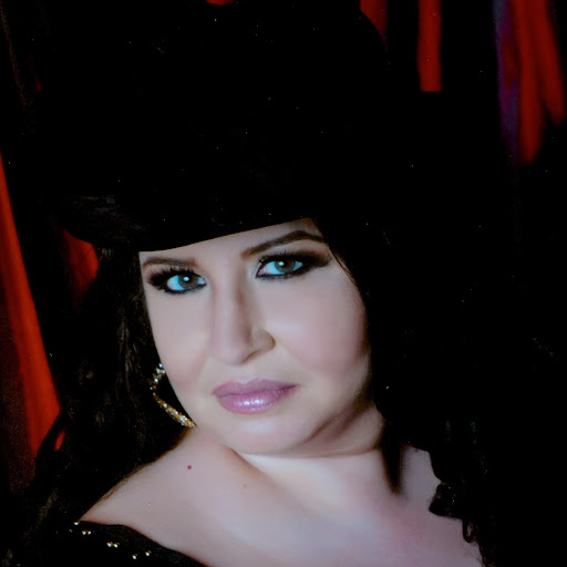 Maria Velasquez Photo 24