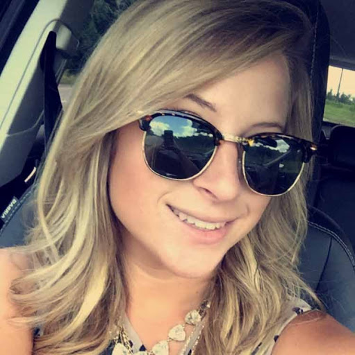 Carrie Rodriguez Photo 7