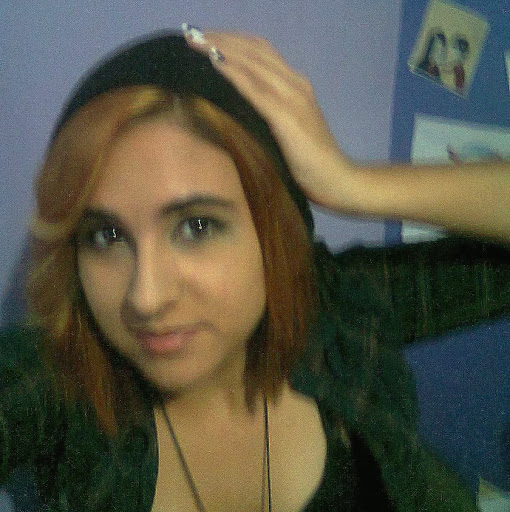 Frances Correa Photo 30