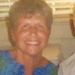 Elizabeth Mckinney Photo 18