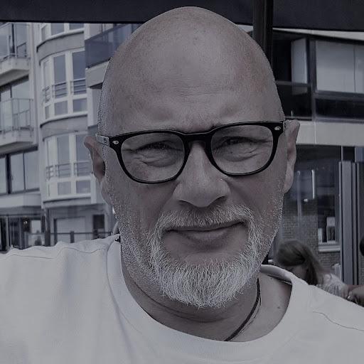 Eric Willems Photo 31