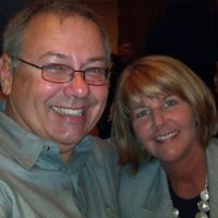 Julie Crowe Photo 15