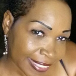 Janet Griffin Photo 33
