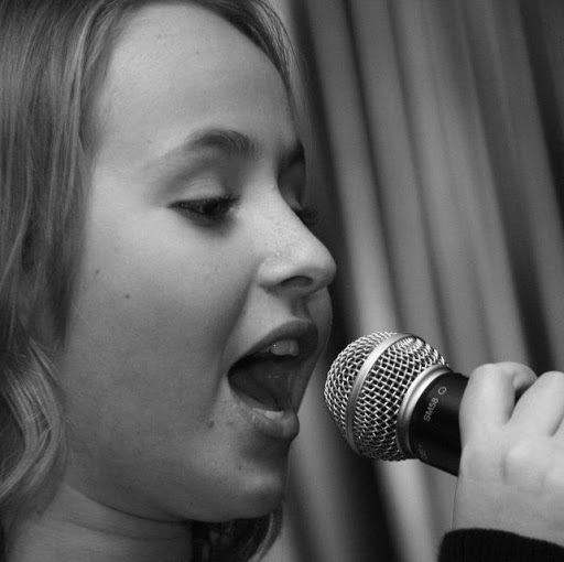 Shelly Cohen Photo 32