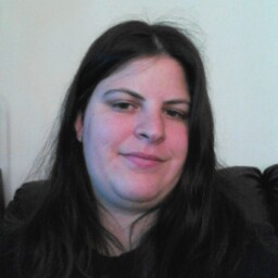 Sara Reeves Photo 16