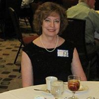 Martha Potts Photo 17