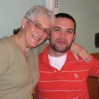 Bette Thompson Photo 9