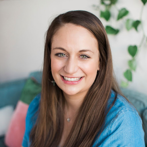 Sarah Bonner Photo 34