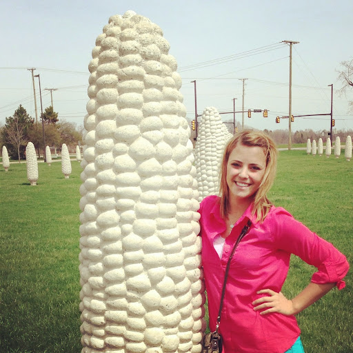 Haley Thomas Photo 24