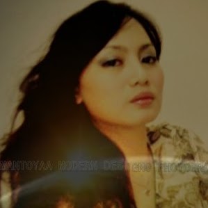 Katherine David Photo 14