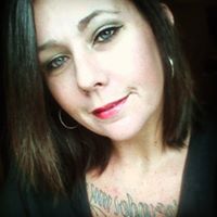 Alicia Garrett Photo 33