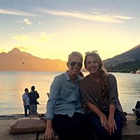 Caroline Hendrix Photo 26