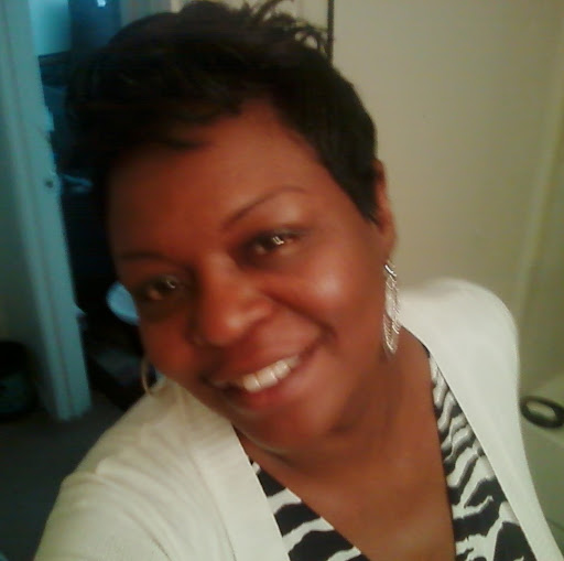 Lynn Moore Photo 7