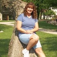 Julie Rader Photo 34
