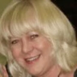 Becky Summers Photo 8